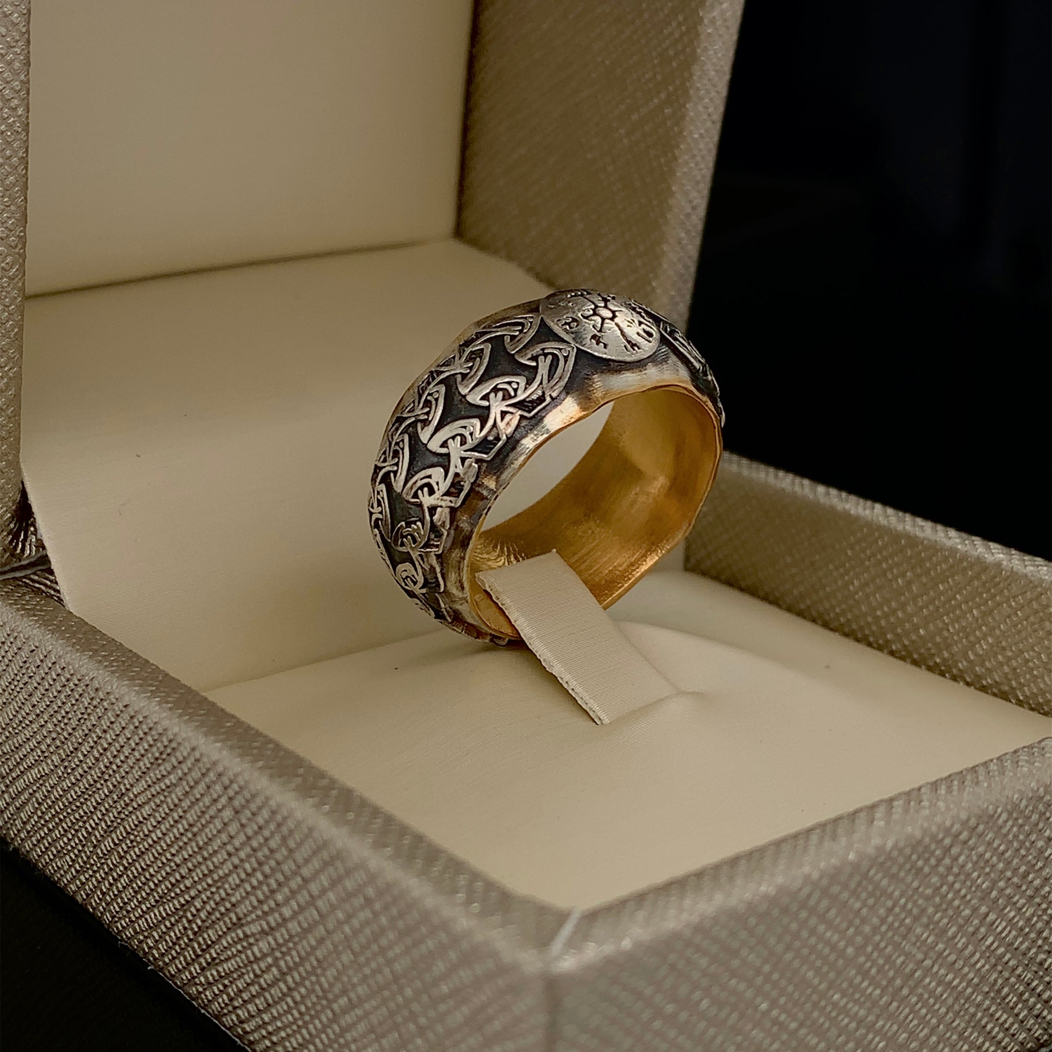 Custom Engagement Rings by Elizabeth Gage | Handmade Gold Rings